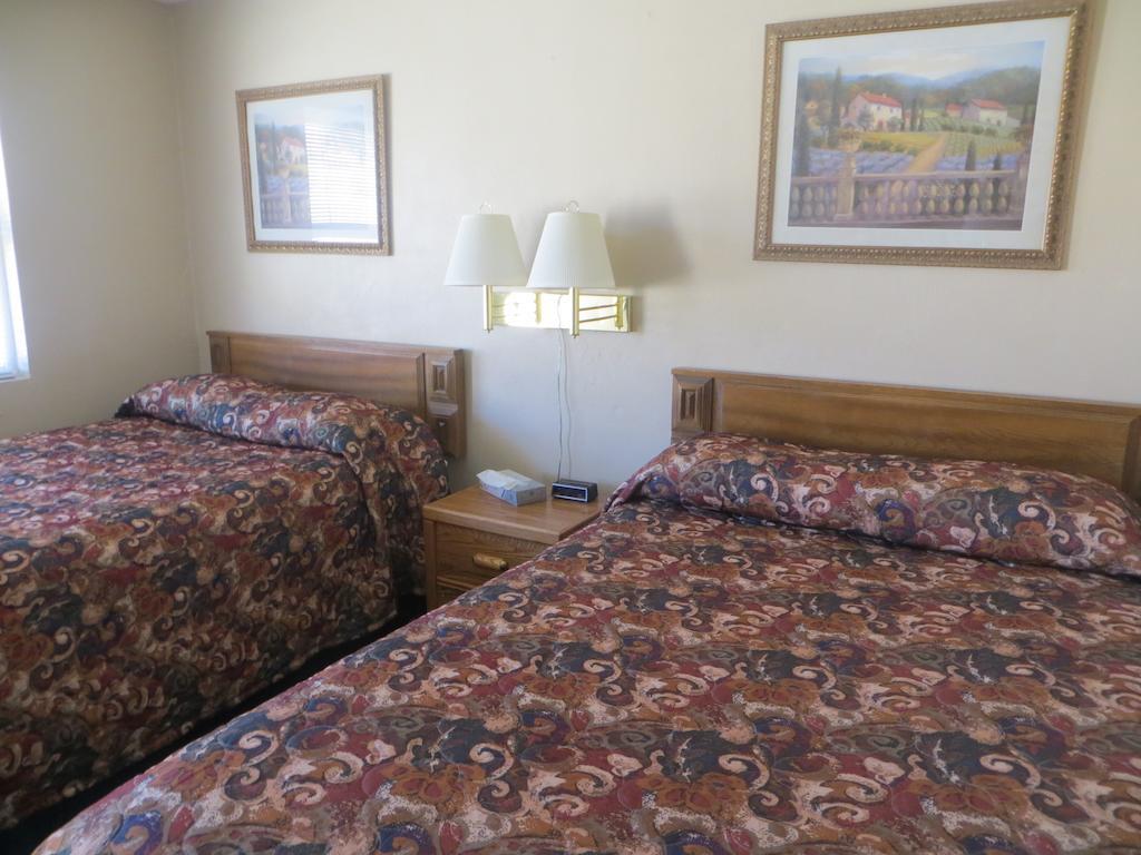Budget Inn Denison חדר תמונה